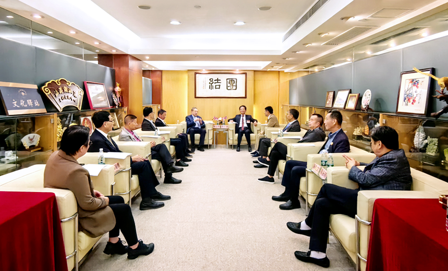 陳幼南執行主席在香港接待北京潮商會陳才雄會長率領的訪問團一行